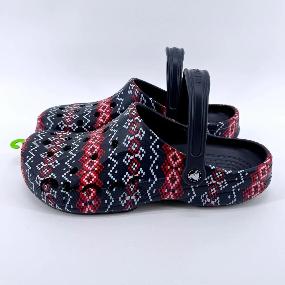 Crocs Baya Holiday Graphic Clog Mens Size 10 Navy Blue Fair‎ Isle Comfy Gift NWT